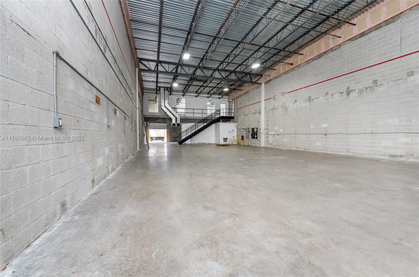 12605 NW 115th Ave # 104 Unit: B-104