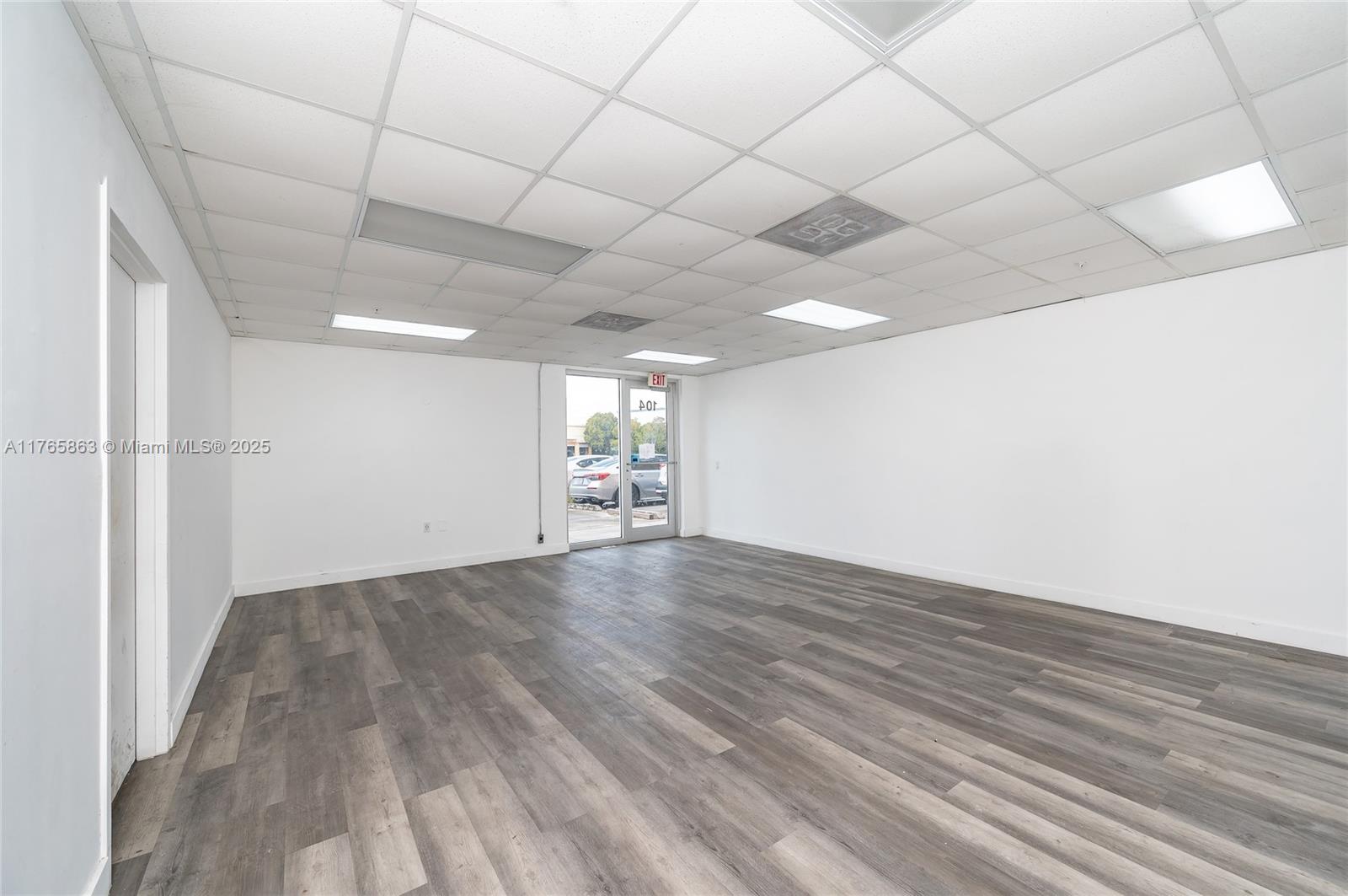 12605 NW 115th Ave # 104 Unit: B-104
