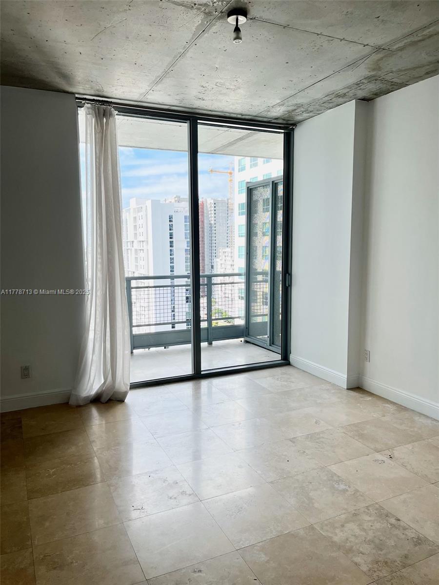 690 SW 1st Ct # 2025