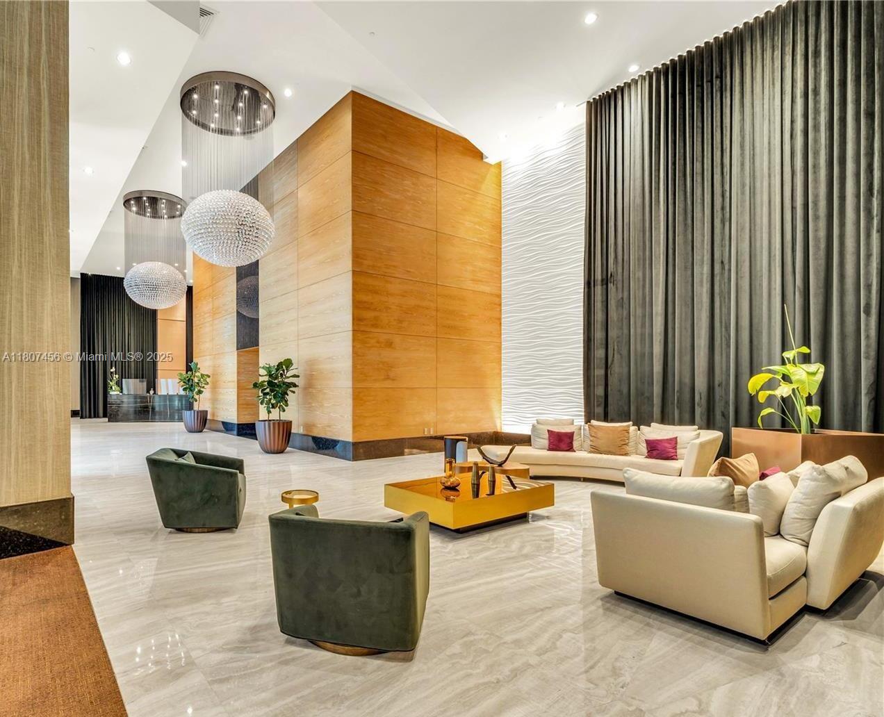 950 Brickell Bay Dr # 2406