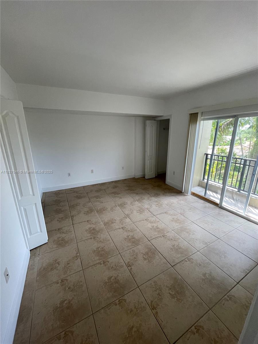 120 S Douglas Rd # 306