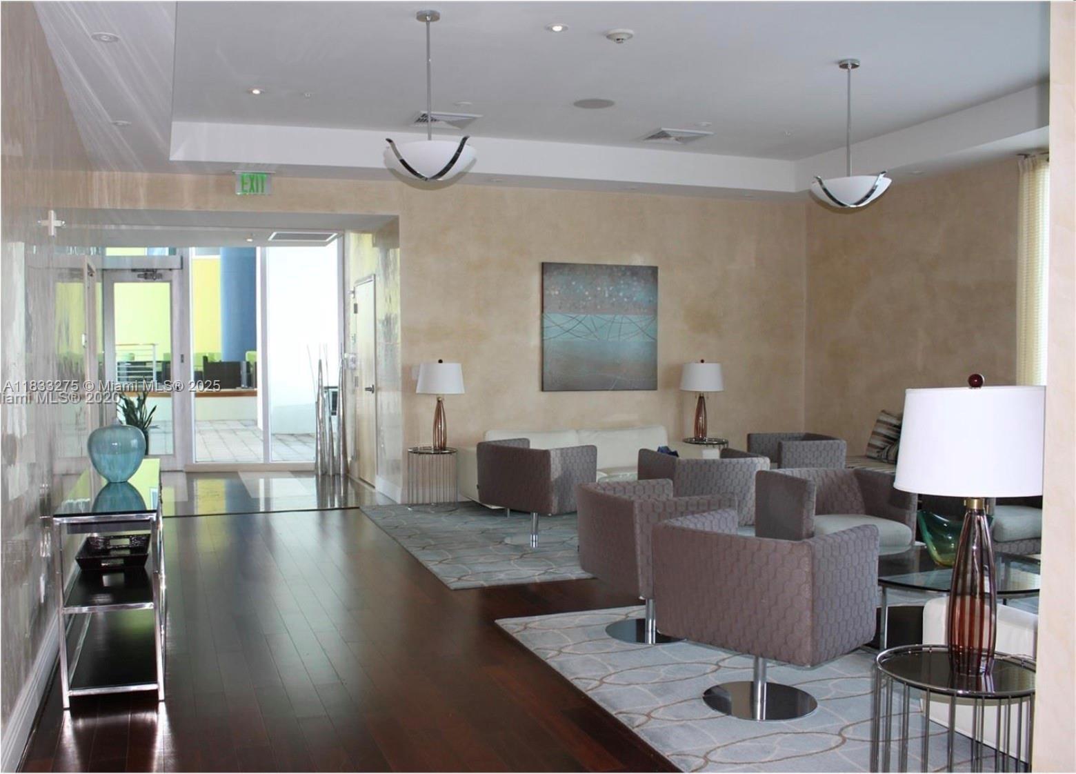 185 SW 7th St # 3600