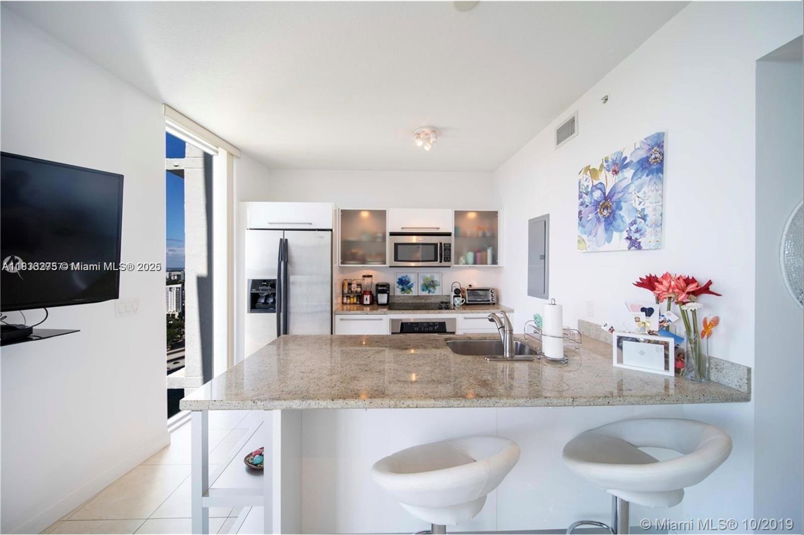 185 SW 7th St # 3600