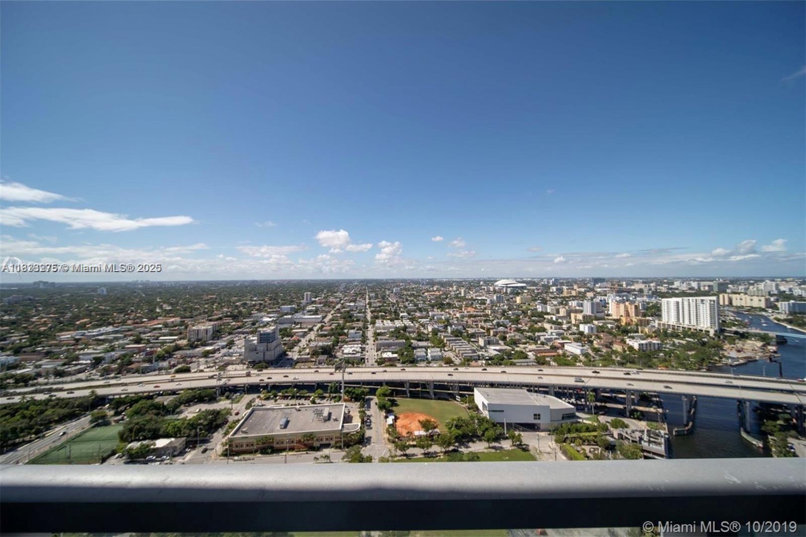 185 SW 7th St # 3600