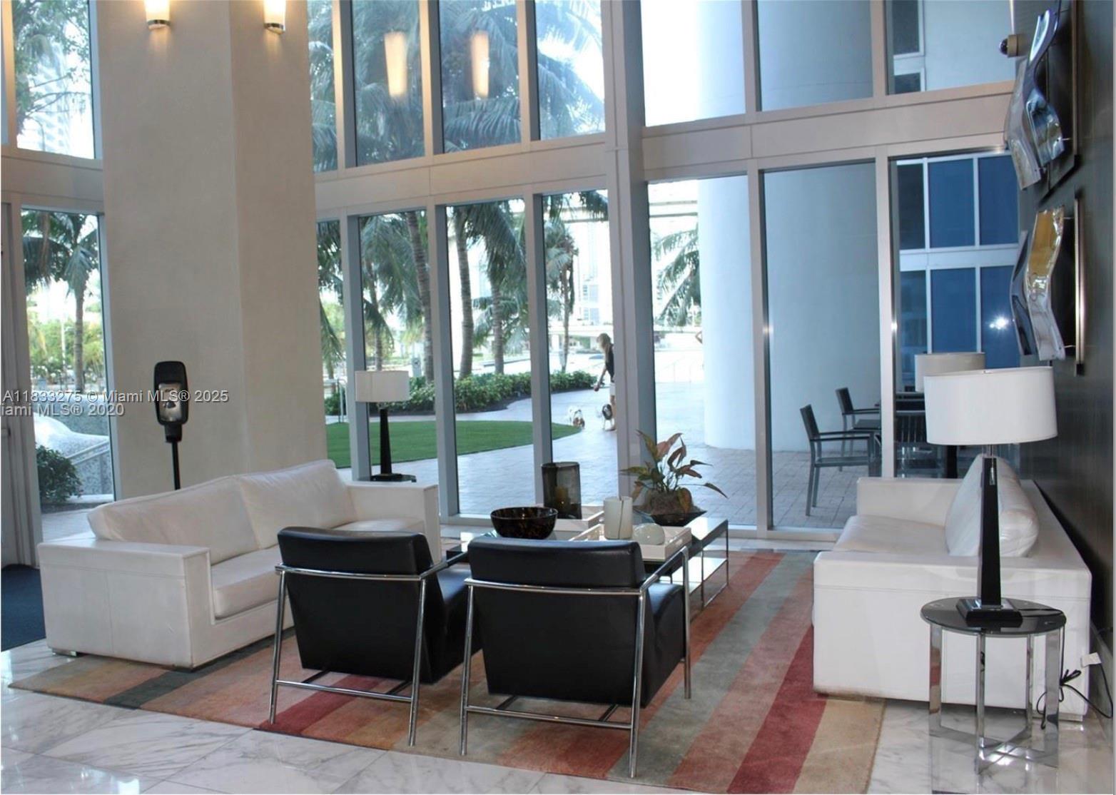 185 SW 7th St # 3600