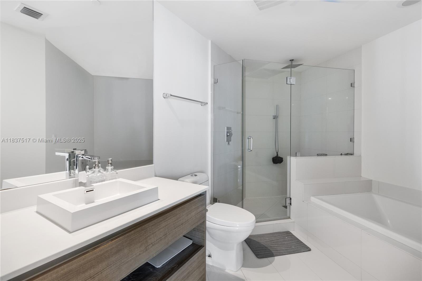 1100 S Miami Ave Unit: 2801