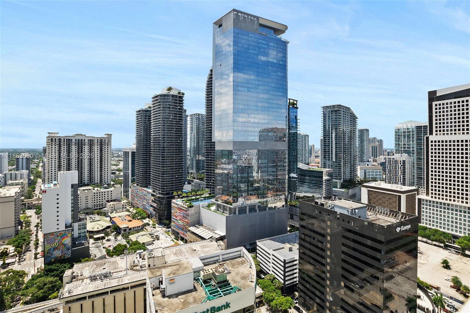 951 Brickell Ave # 3207