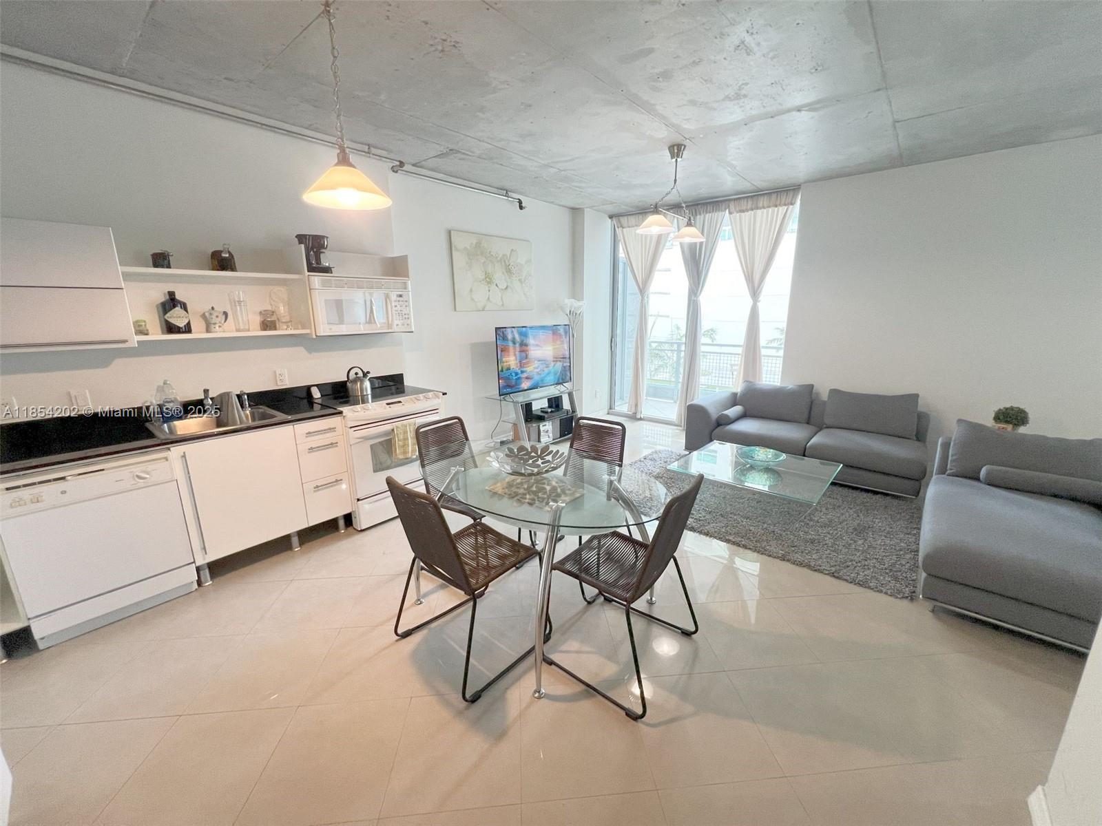 690 SW 1st Ct # 1032