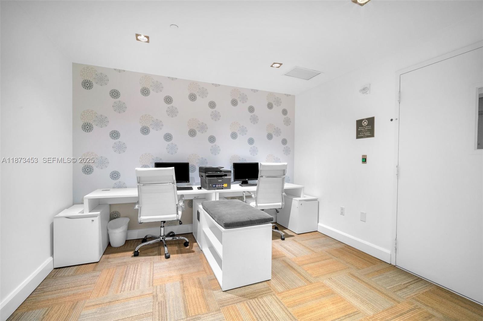 951 Brickell Ave # 2010