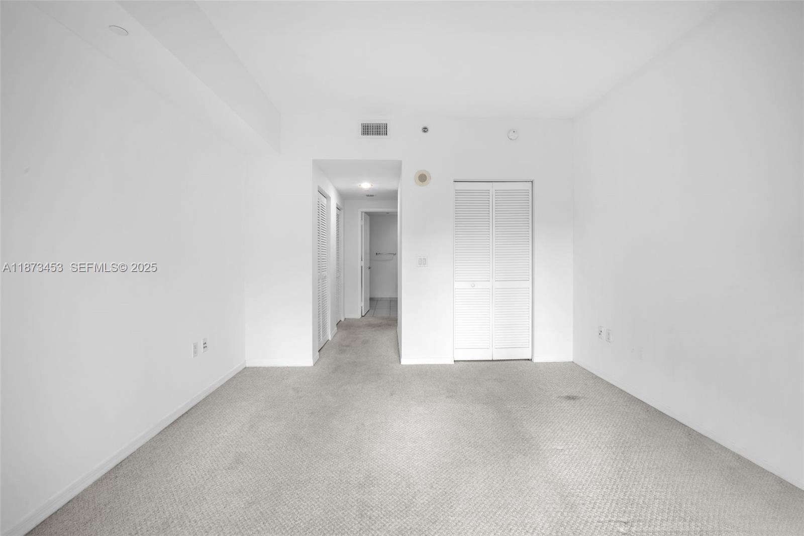 951 Brickell Ave # 2010