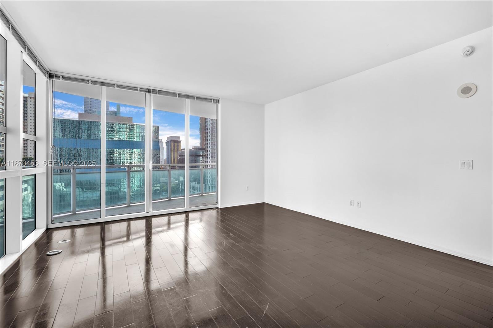 951 Brickell Ave # 2010