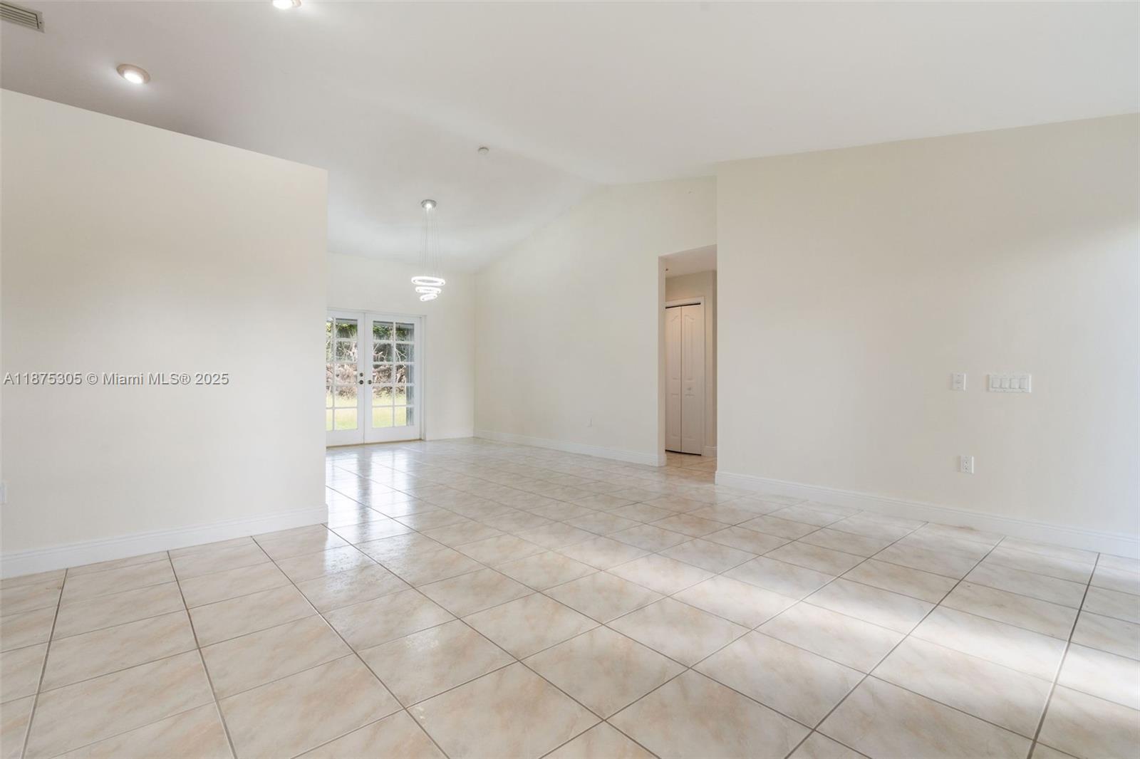 16035 SW 173rd Ave