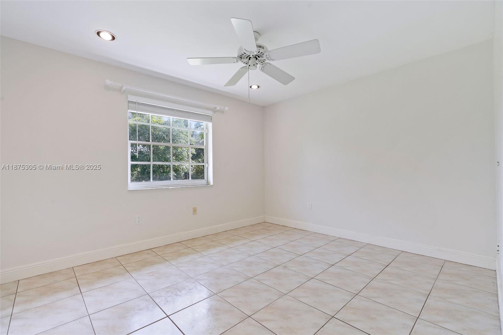 16035 SW 173rd Ave