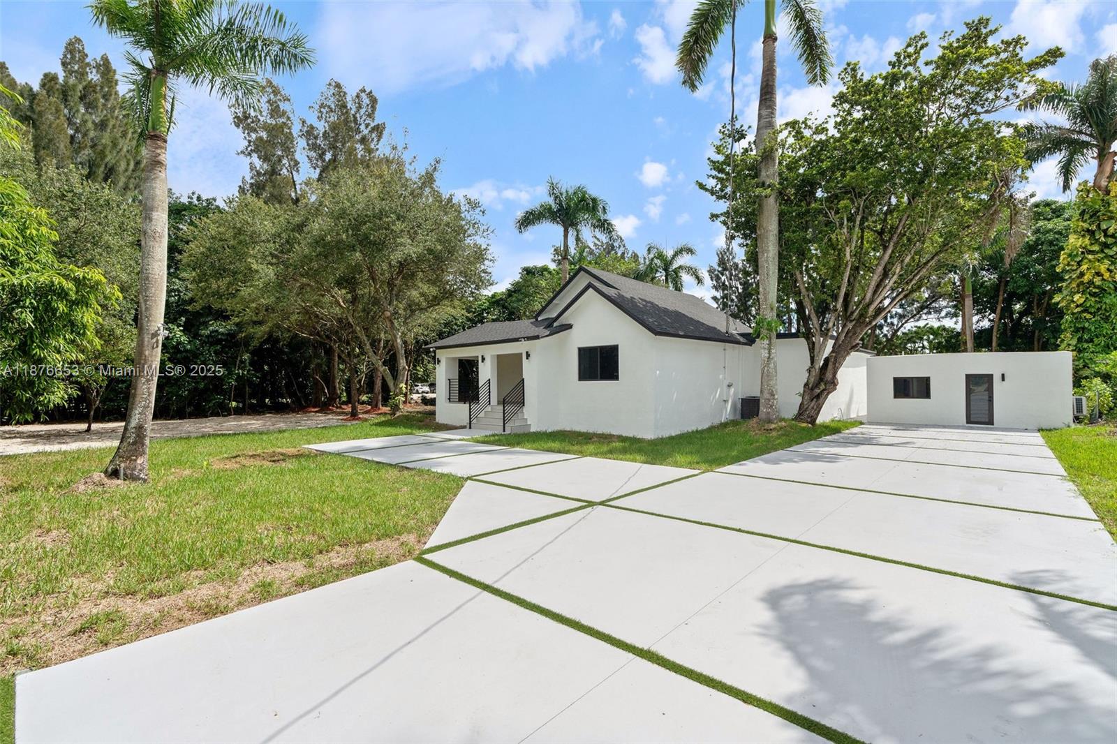4800 SW 61st Ave