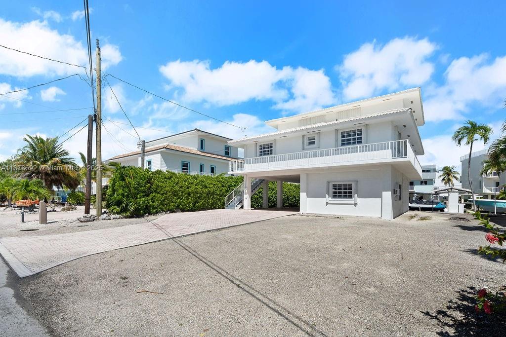 106 Lisbon Ct