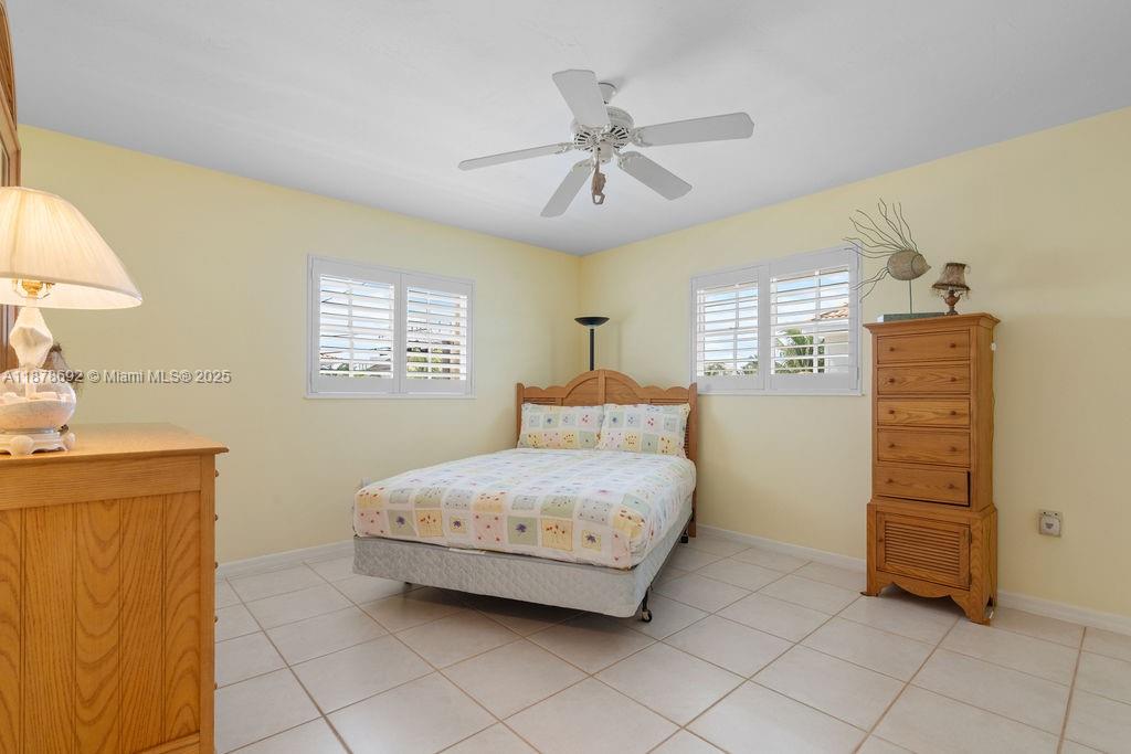 106 Lisbon Ct
