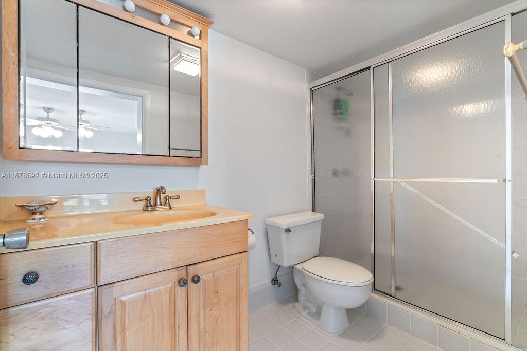 106 Lisbon Ct