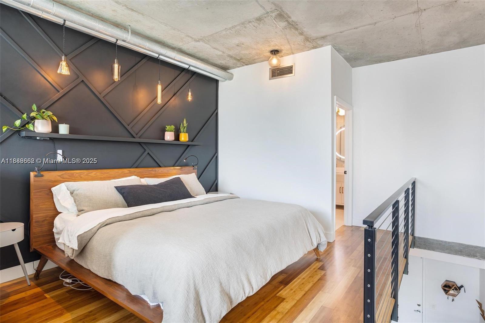 690 SW 1st Ct # 1005