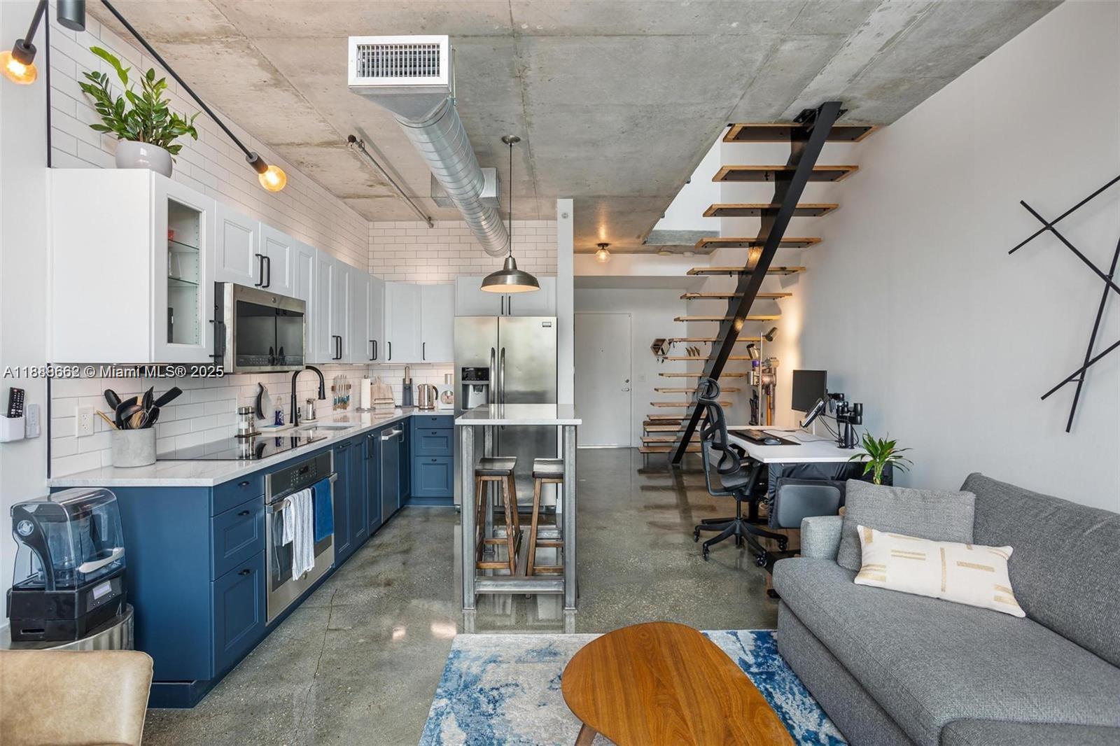 690 SW 1st Ct # 1005