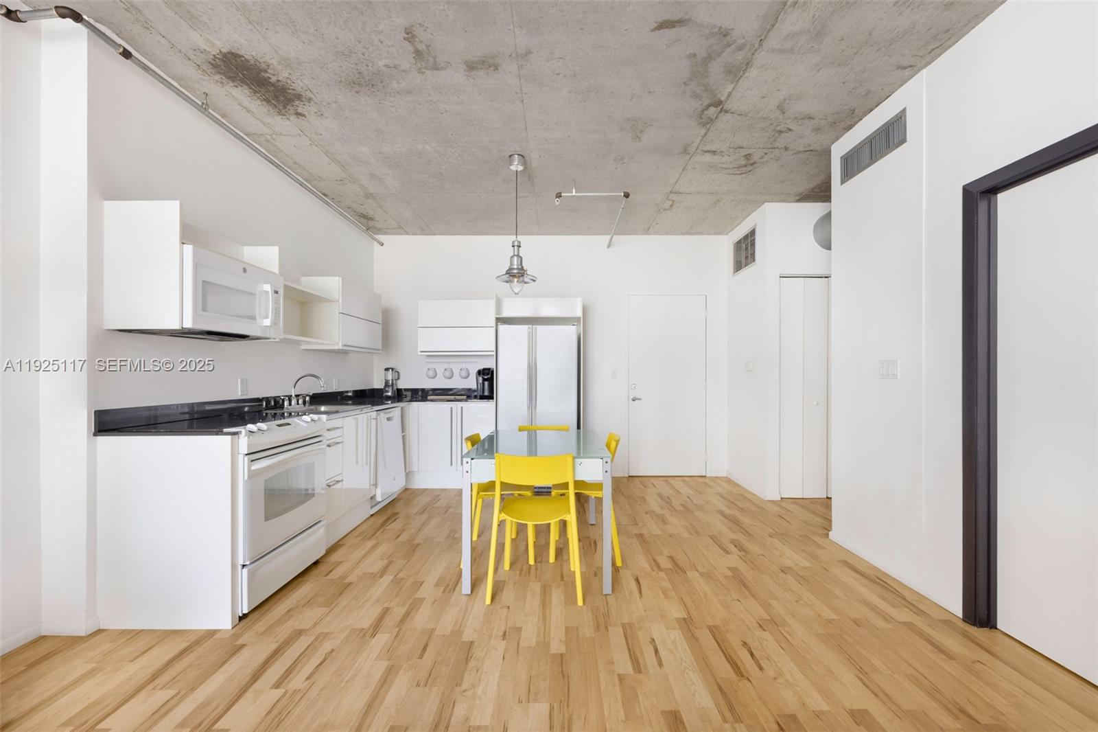 690 SW 1st Ct # 1830