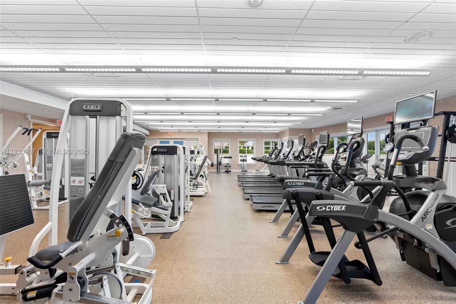 19900 E Country Club Dr # 616