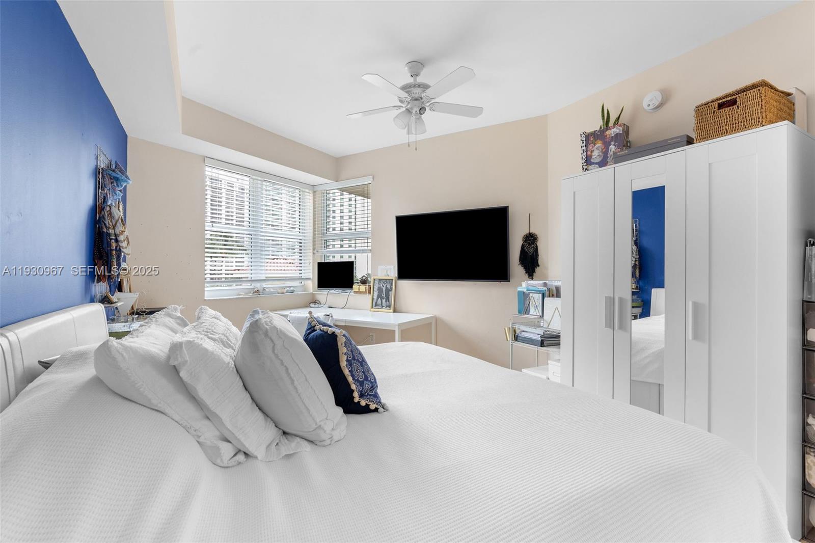 19900 E Country Club Dr # 616