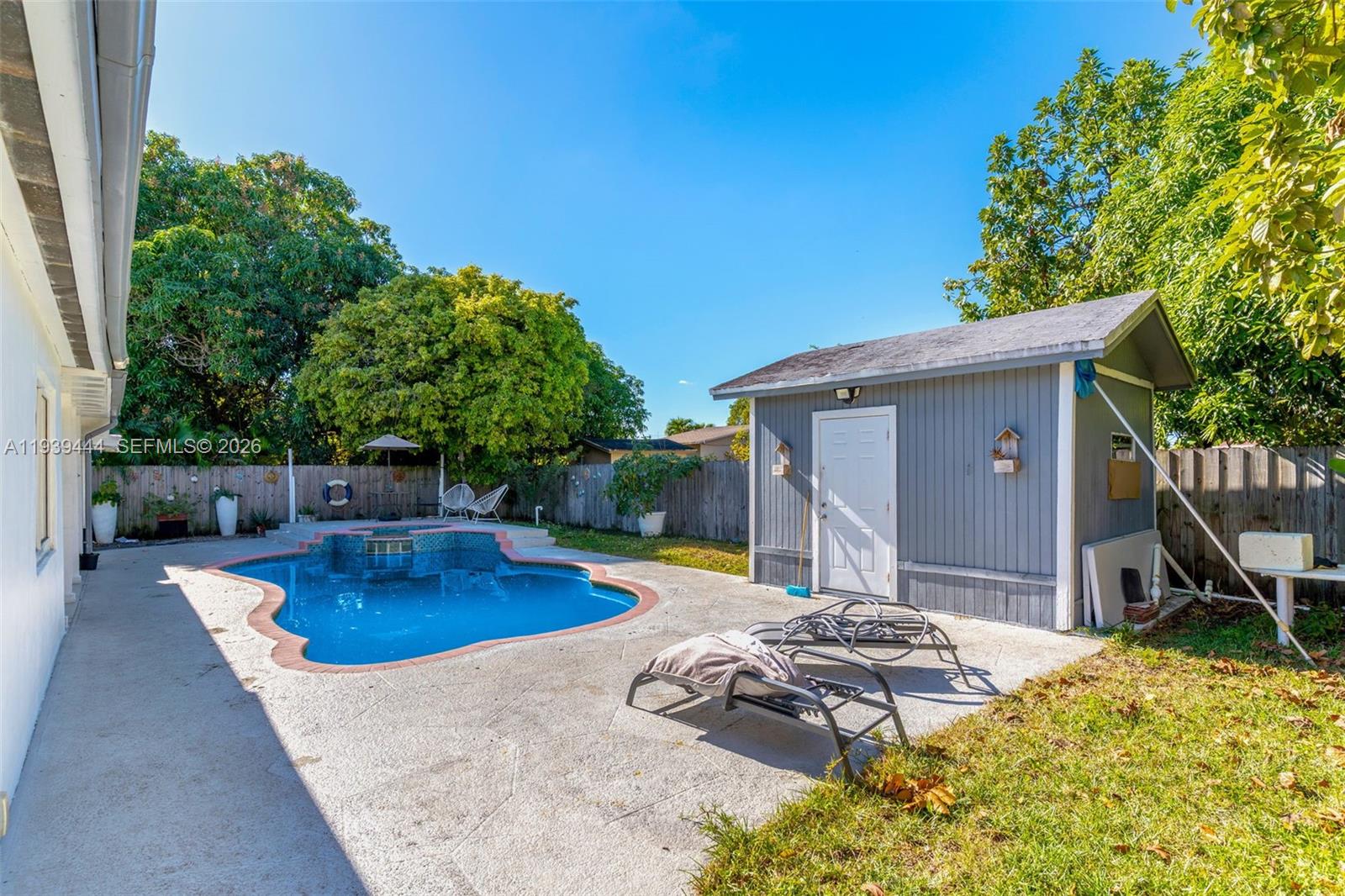 19542 SW 120th Ave