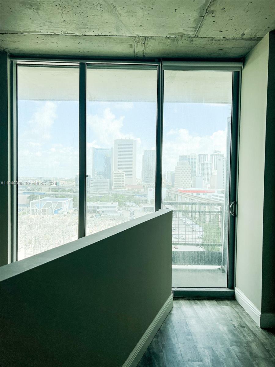 690 SW 1st Ct # 1511