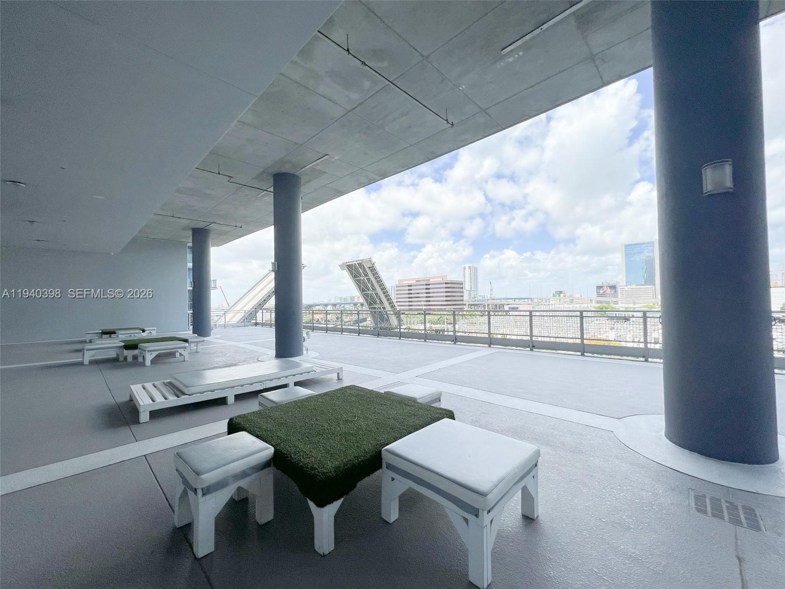 690 SW 1st Ct # 1511