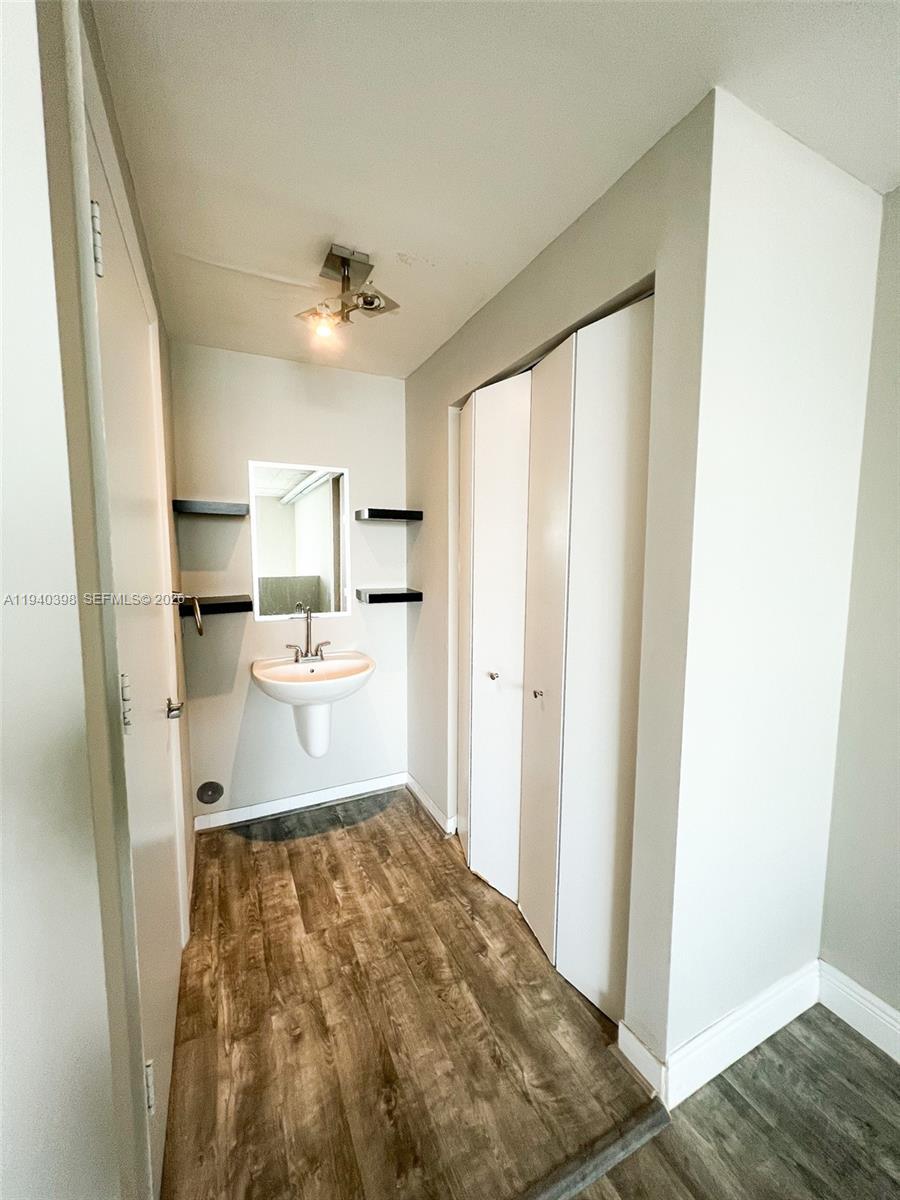 690 SW 1st Ct # 1511