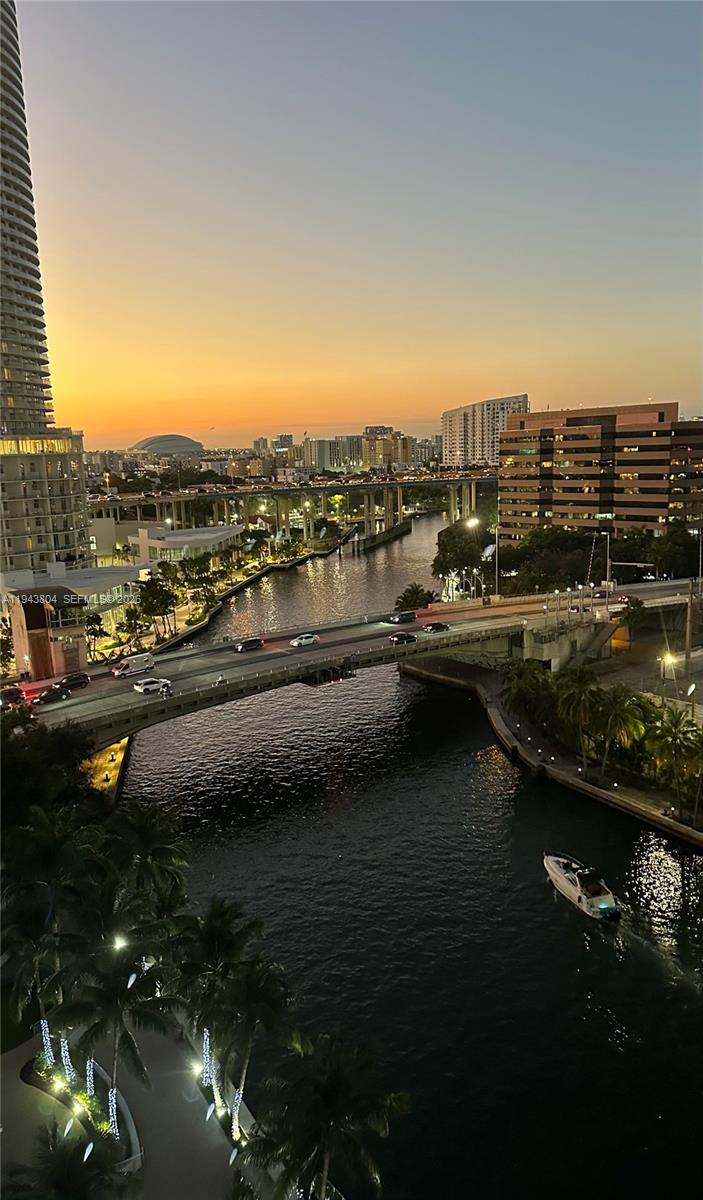 690 SW 1st Ct # 1517