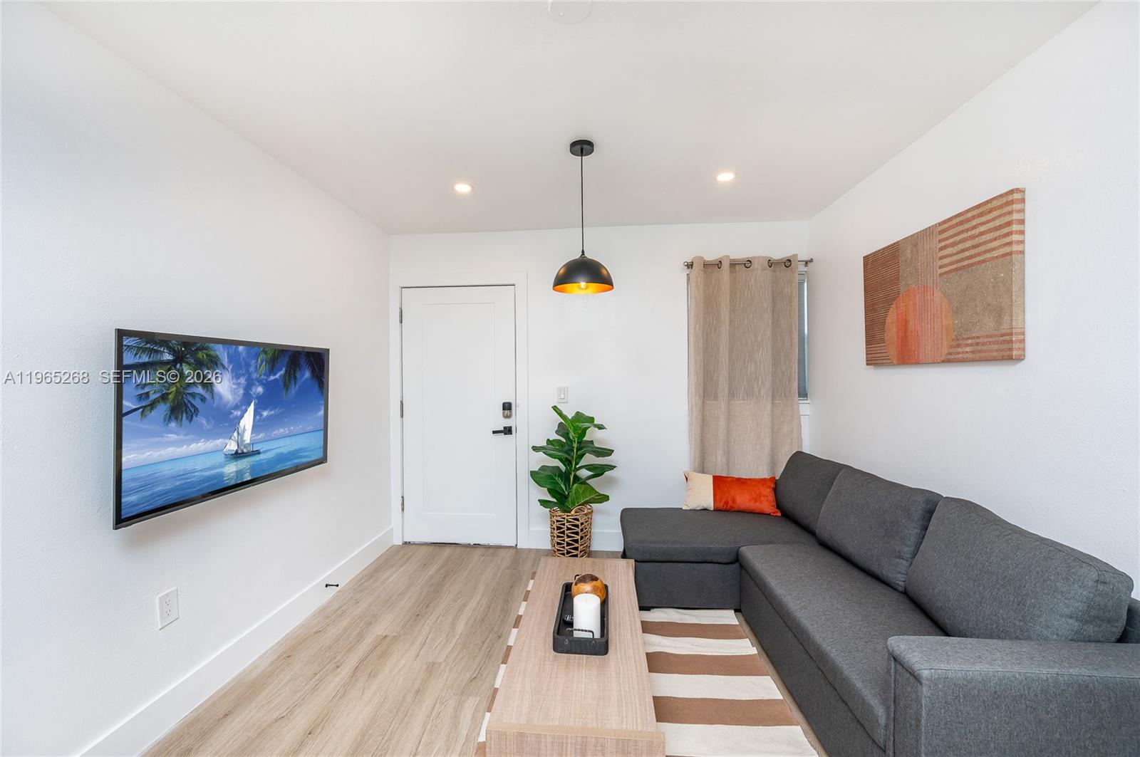 3321 NW 19th Ter # B