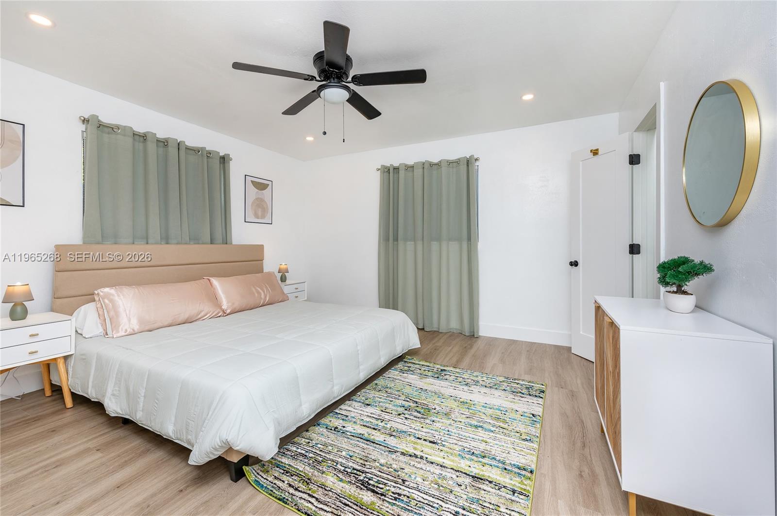 3321 NW 19th Ter # B