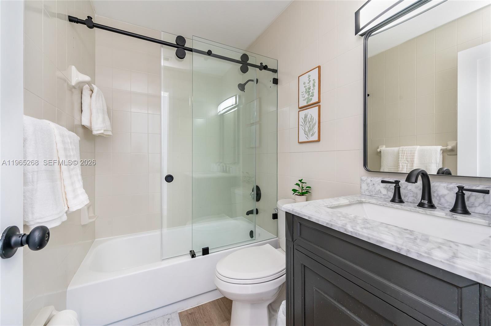 3321 NW 19th Ter # B