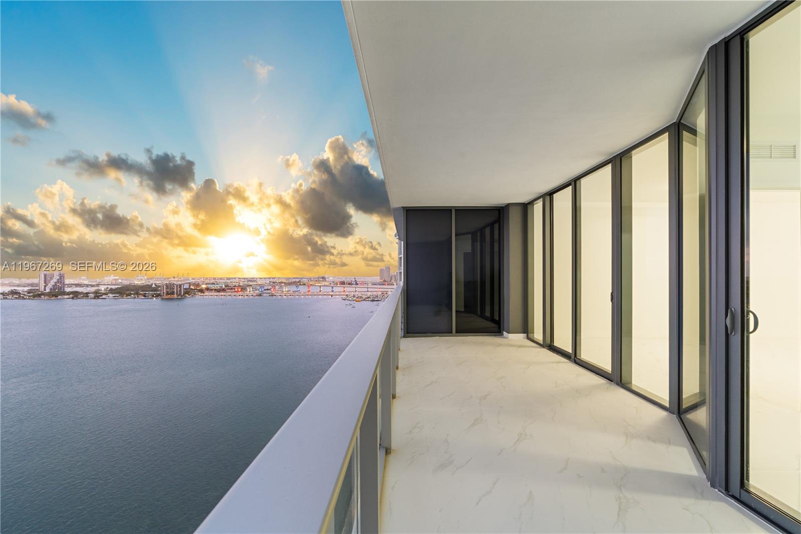 700 NE 24th ST # 1806