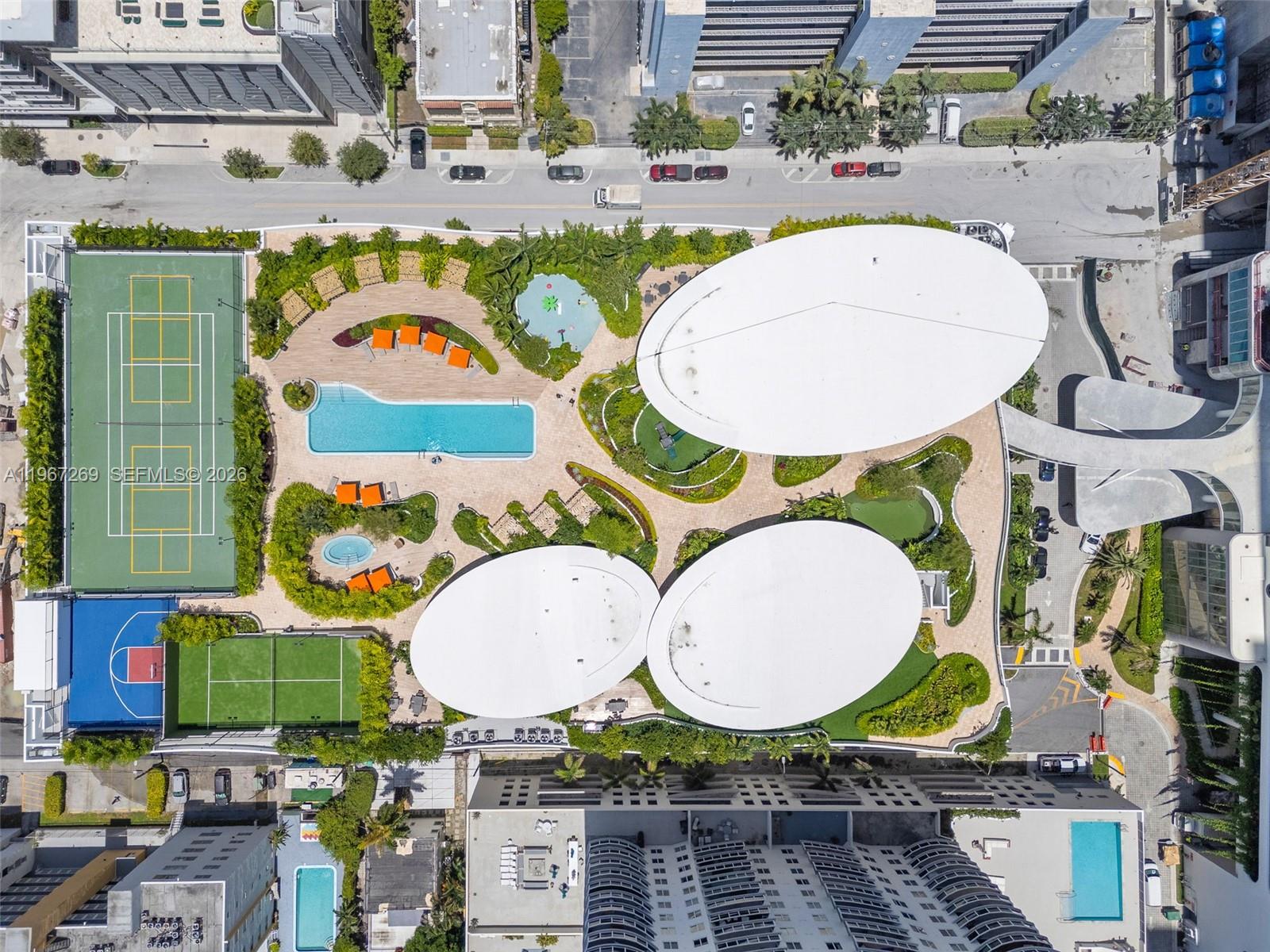 700 NE 24th ST # 1806