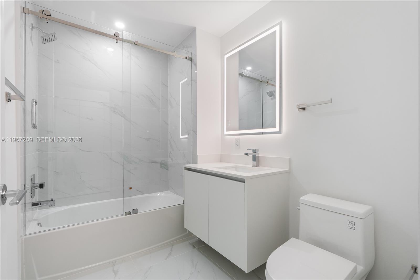 700 NE 24th ST # 1806