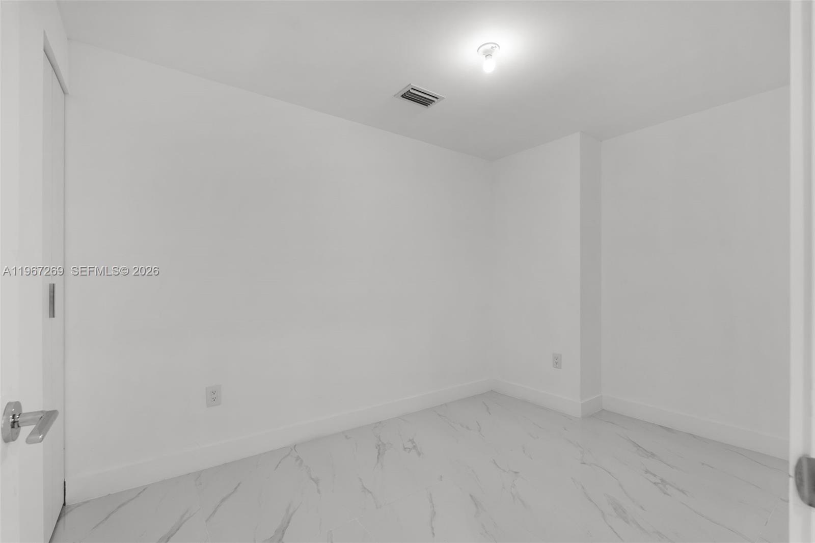 700 NE 24th ST # 1806