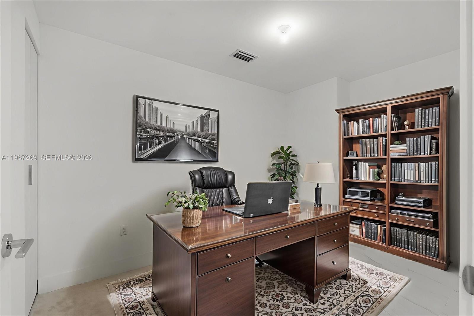 700 NE 24th ST # 1806