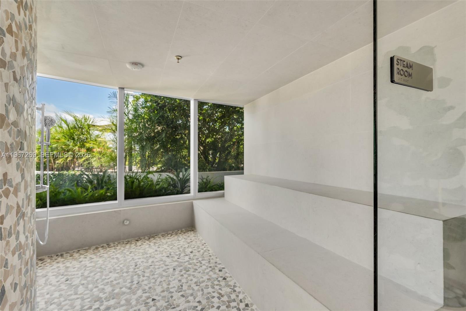 700 NE 24th ST # 1806