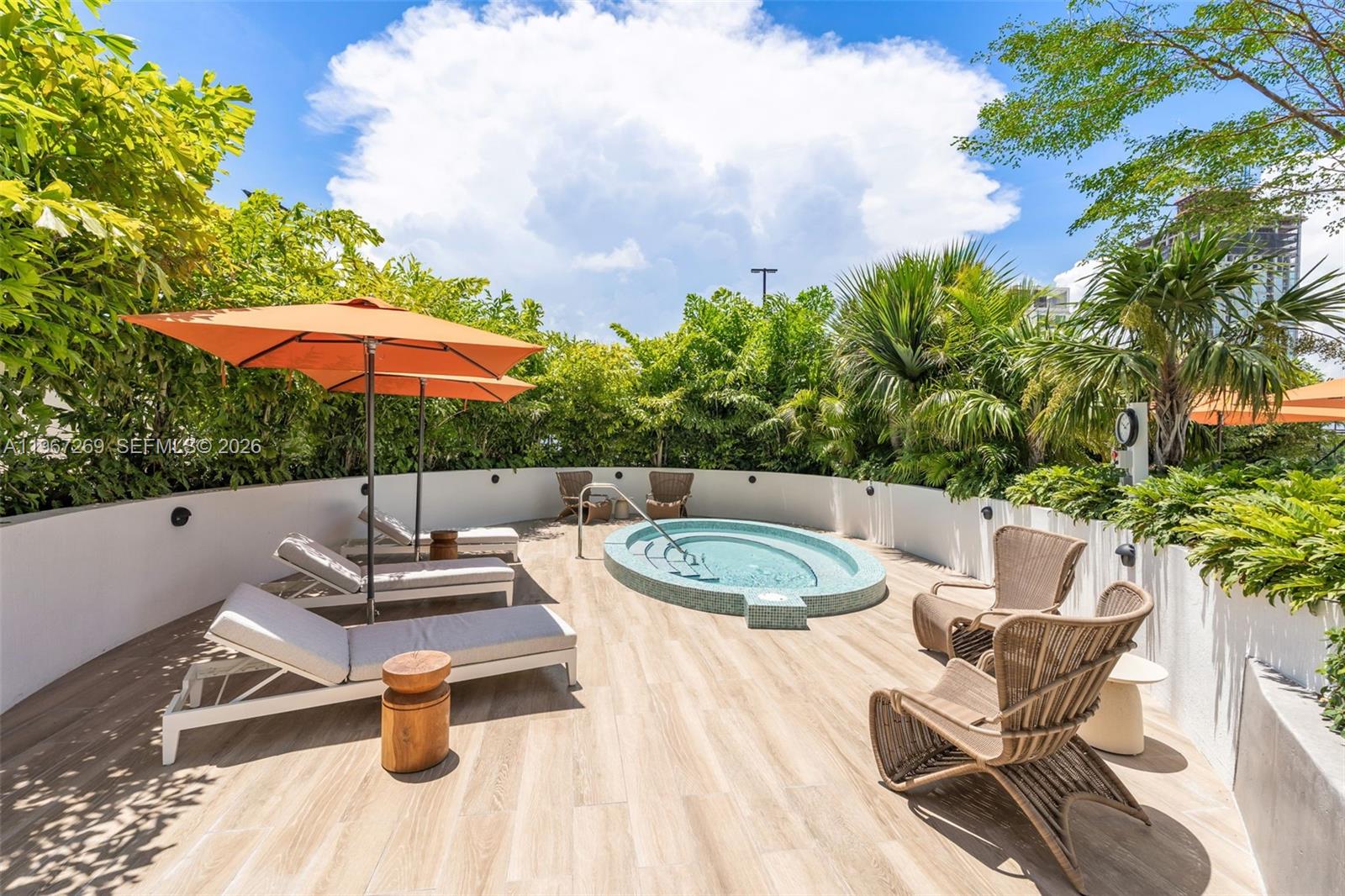 700 NE 24th ST # 1806