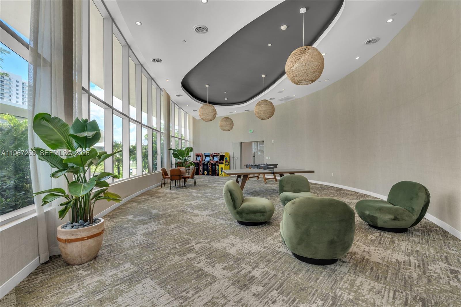 700 NE 24th ST # 1806