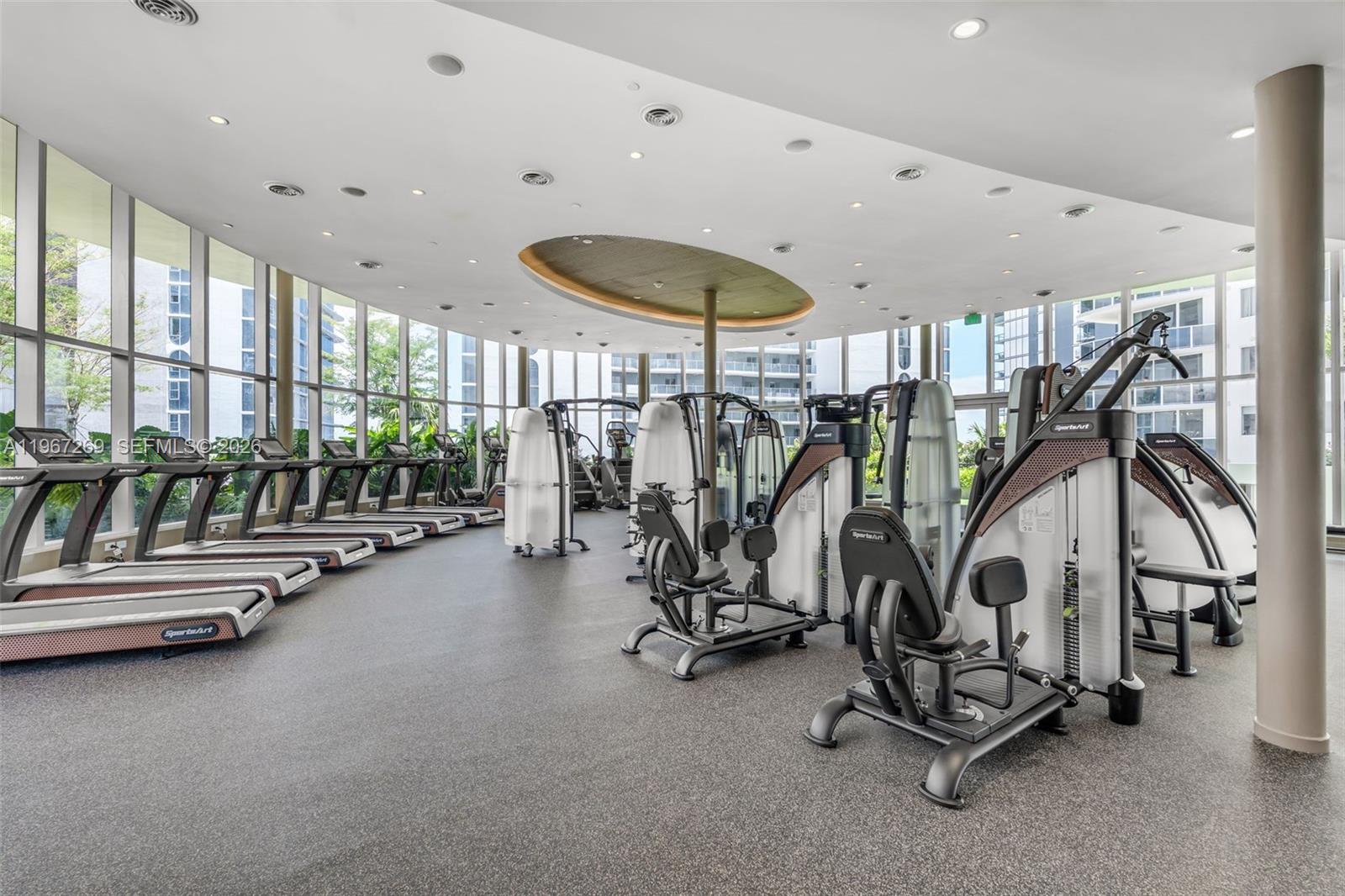 700 NE 24th ST # 1806