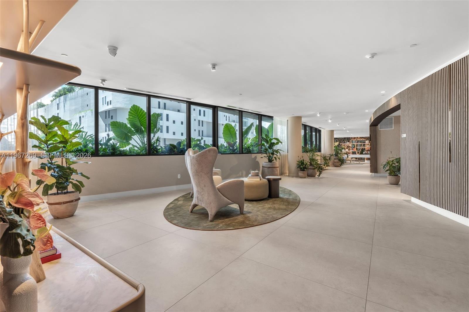 700 NE 24th ST # 1806