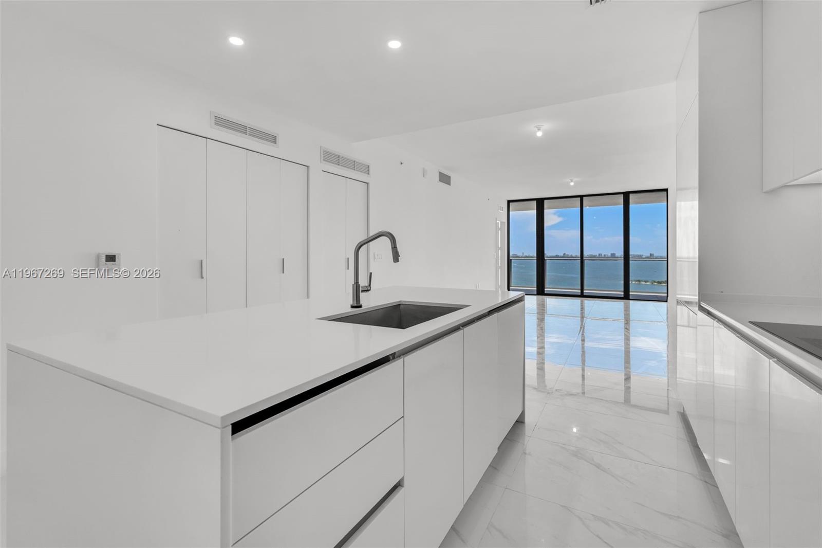 700 NE 24th ST # 1806