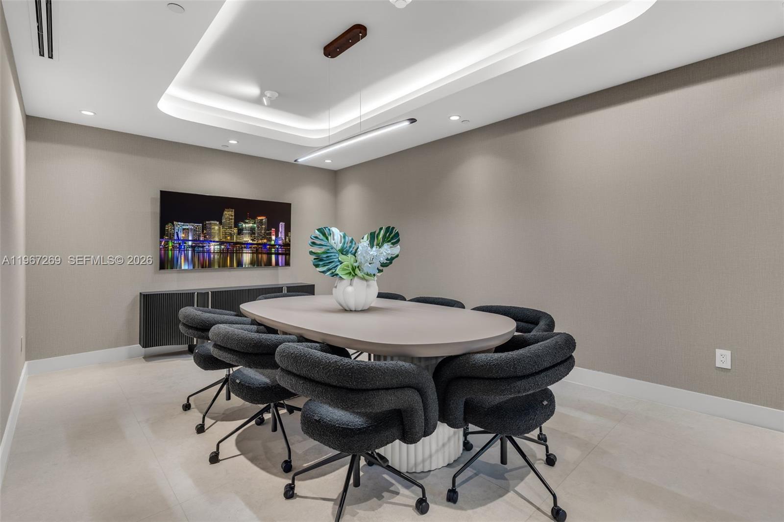 700 NE 24th ST # 1806