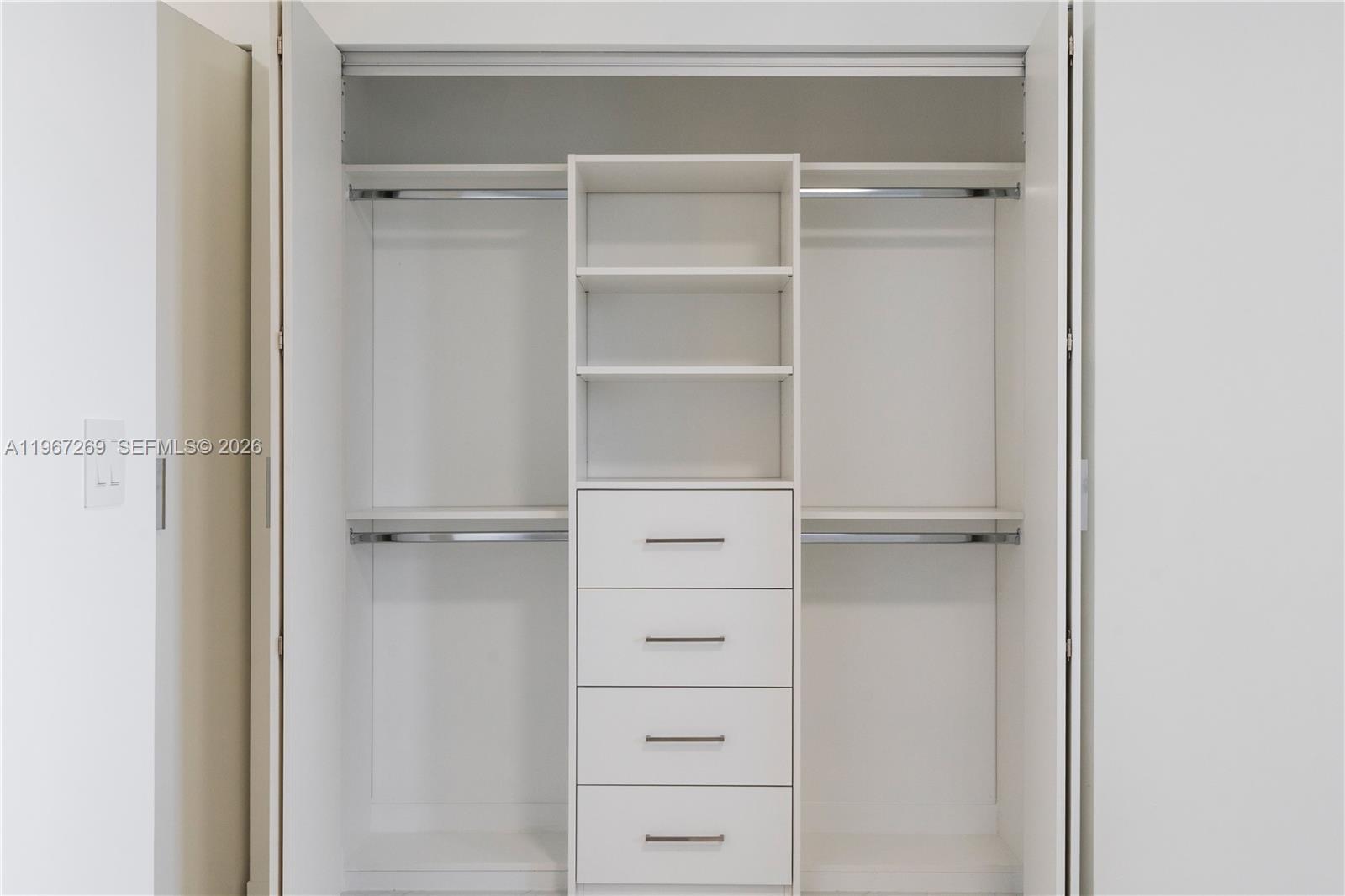 700 NE 24th ST # 1806