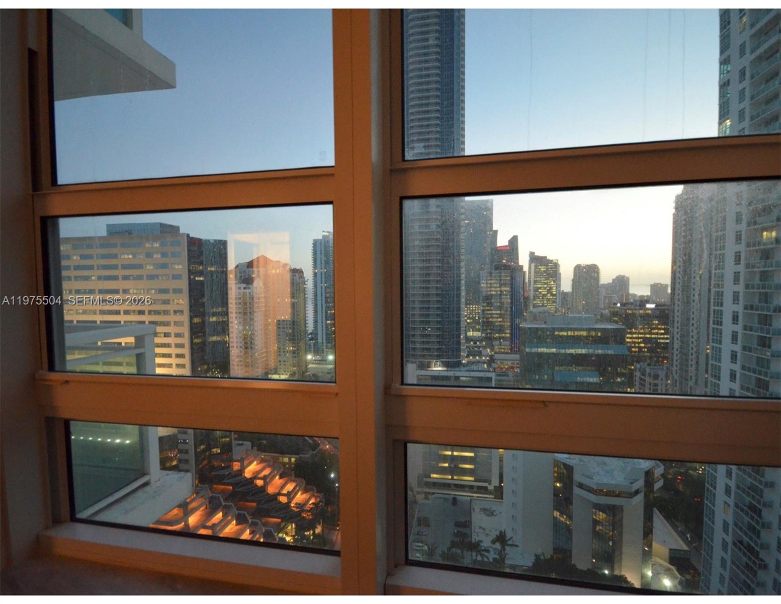 950 Brickell Bay Dr # 3109