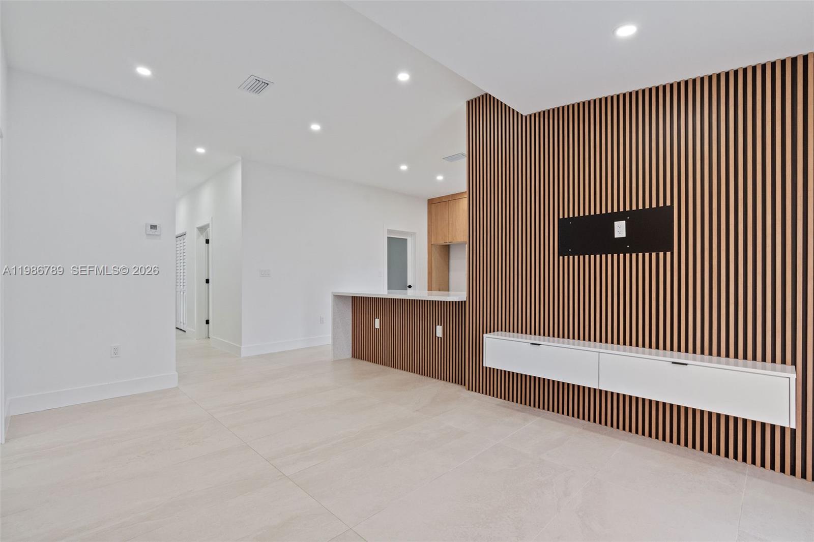 1305 Dunad Ave, Opa-Locka