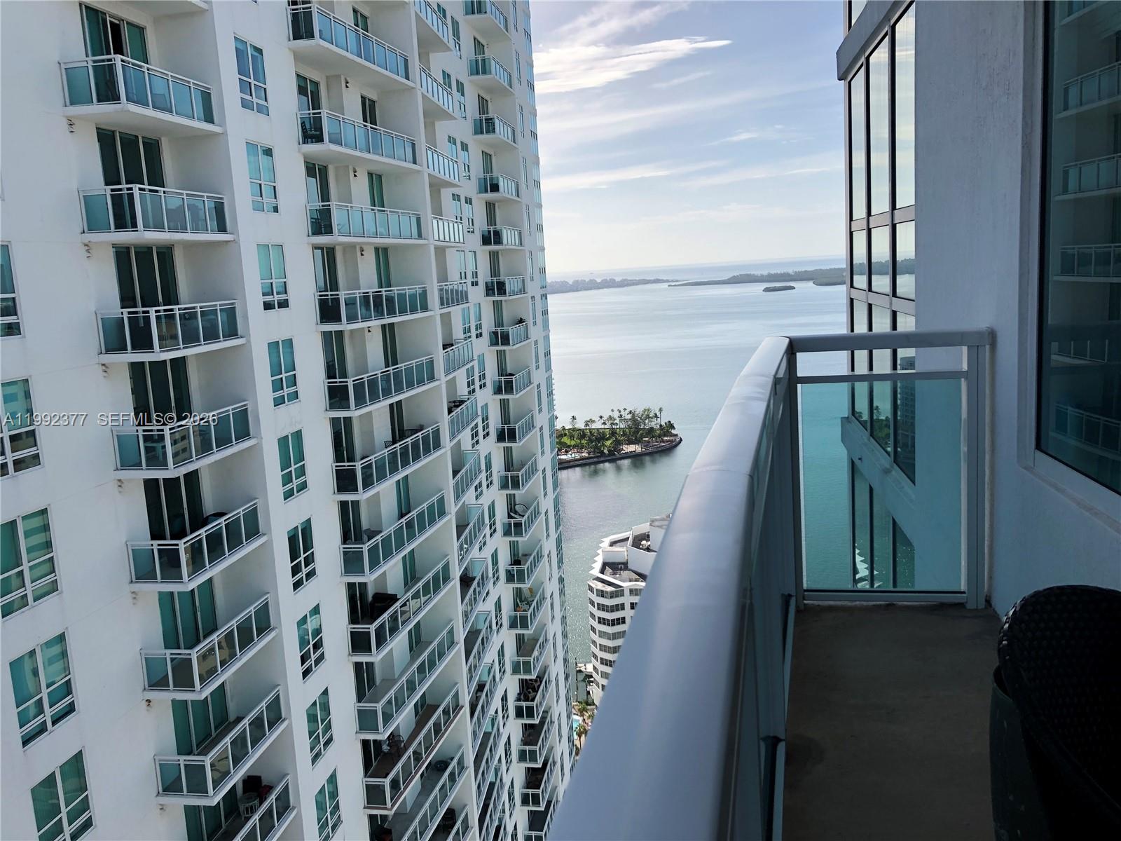 951 Brickell Ave # 3900